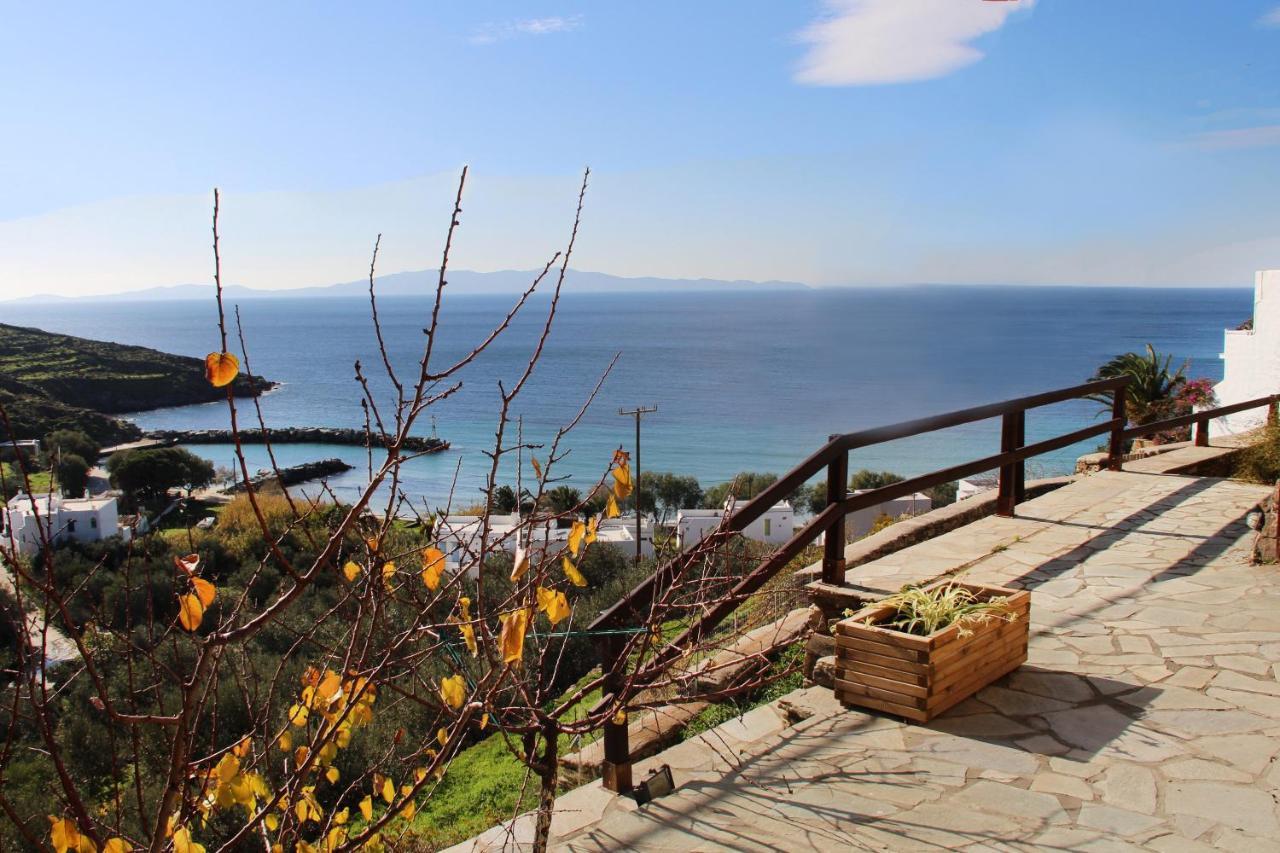 Cozy Guesthouse - Agios Romanos Eksteriør bilde